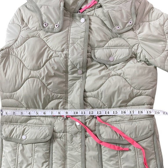 Avec Le Filles Quilted Coat Size Small NWT - Picture 9 of 9